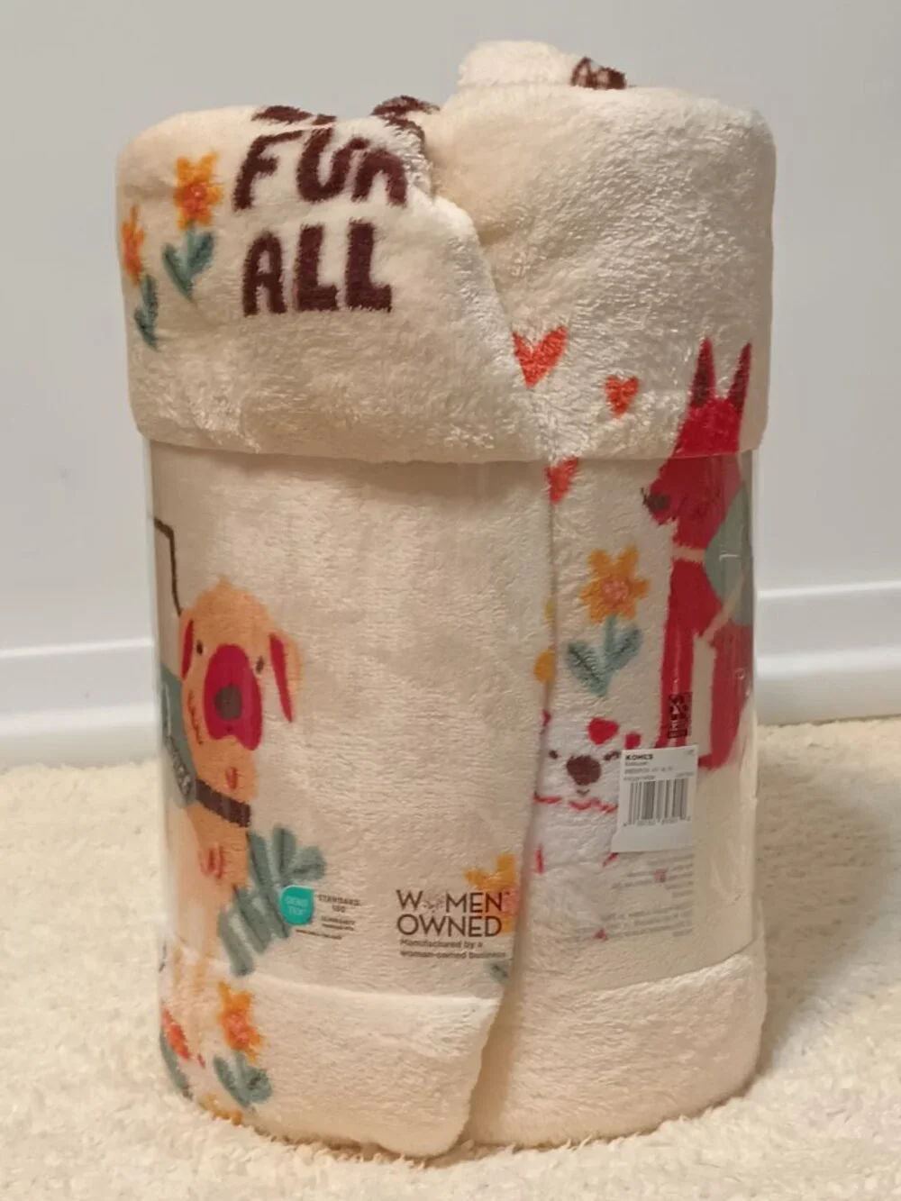 NWT ~ The Big One- "Love Fur All" Service Dog Blanket, Measures:  5 ft. x 6 ft. - Picture 6 of 9